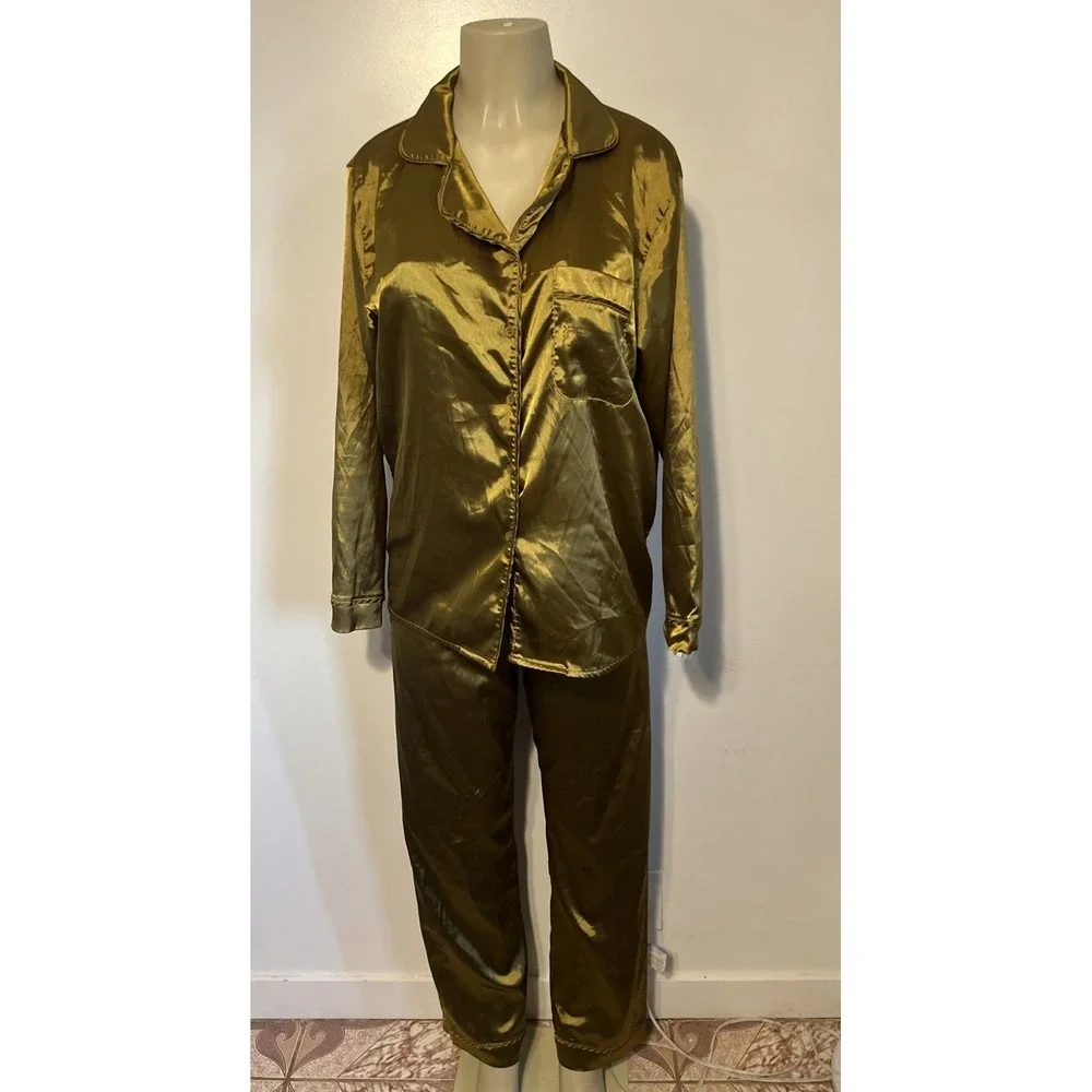 Taylor Swift Gold Satin Pajama Set Size M Swiftie Merch Sleepwear